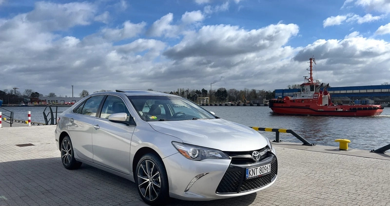 Toyota Camry cena 75000 przebieg: 85000, rok produkcji 2016 z Modliborzyce małe 301